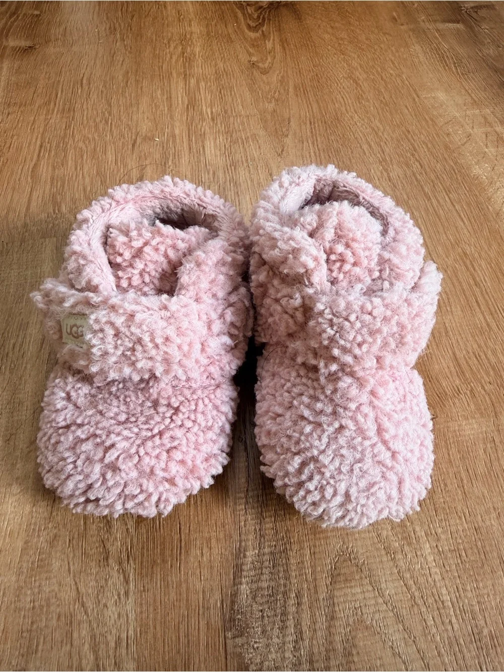 UGG Bixbee Blush Pink Sherpa baby toddler Slippers